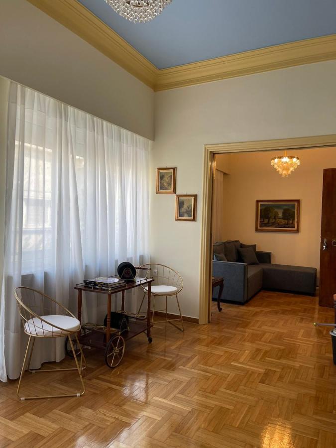 Bmv Apartments Atene Esterno foto