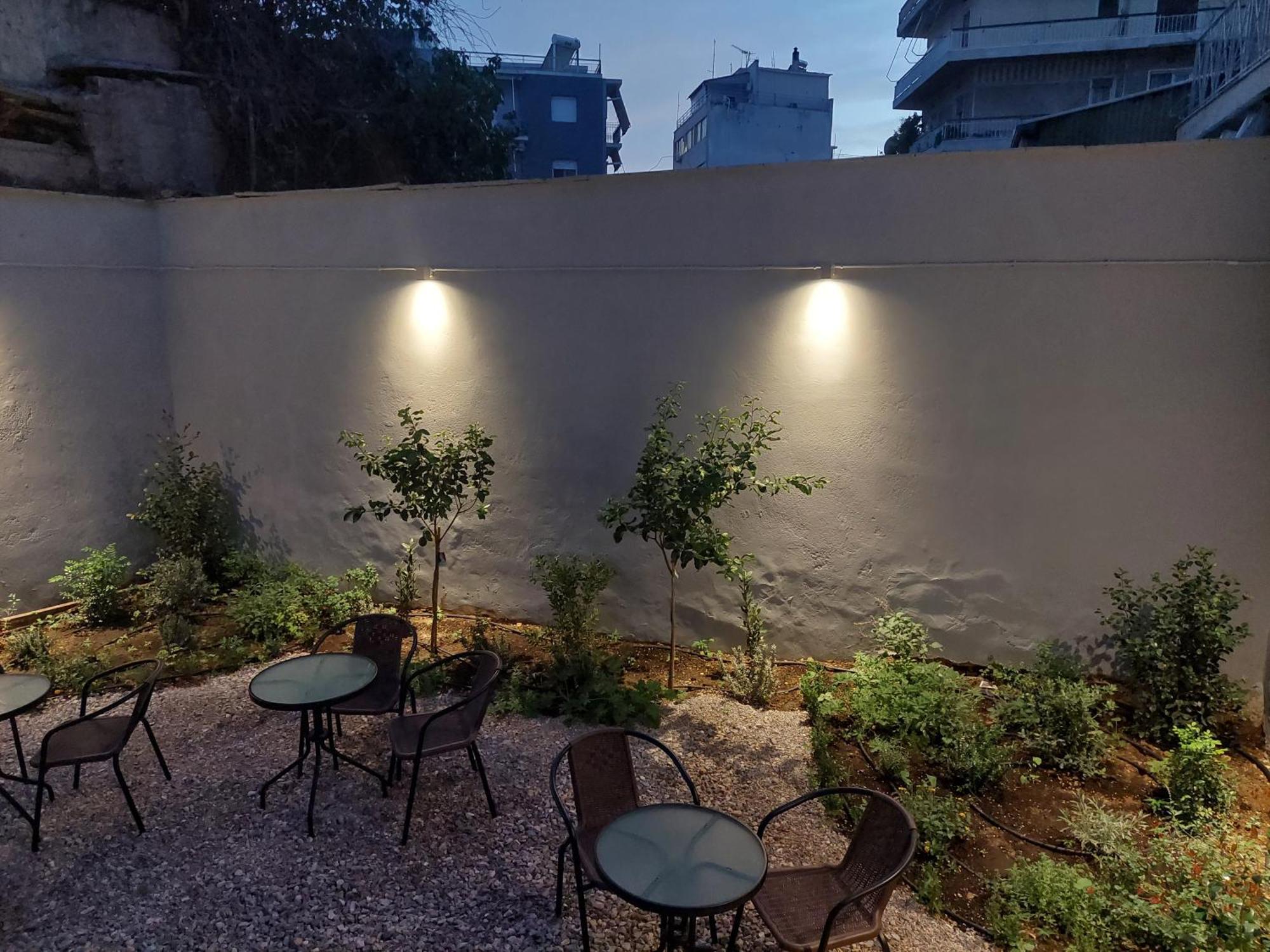 Bmv Apartments Atene Esterno foto